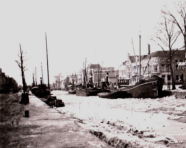 Photo taken by Poldi in Leuwarden, Holland 2-19-42