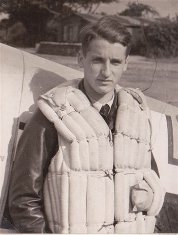 'Poldi in lifejacket, prepared to fly out over the Atlantic from Brest, 1941