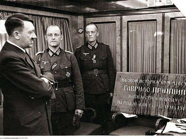 Adolf Hitler examines the 1930 Gavrilo Princip plaque removed from Sarajevo