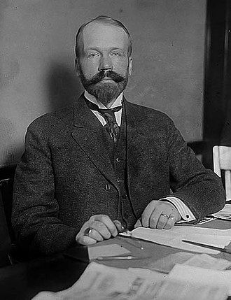 Dr. Edmund von Mach
