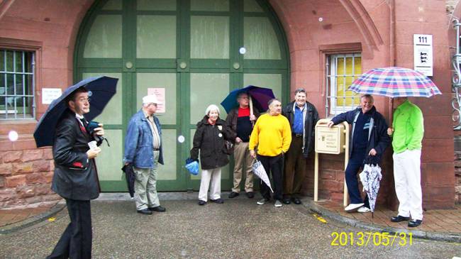 Günter Deckert released and greeted outside of Mannheim prison.