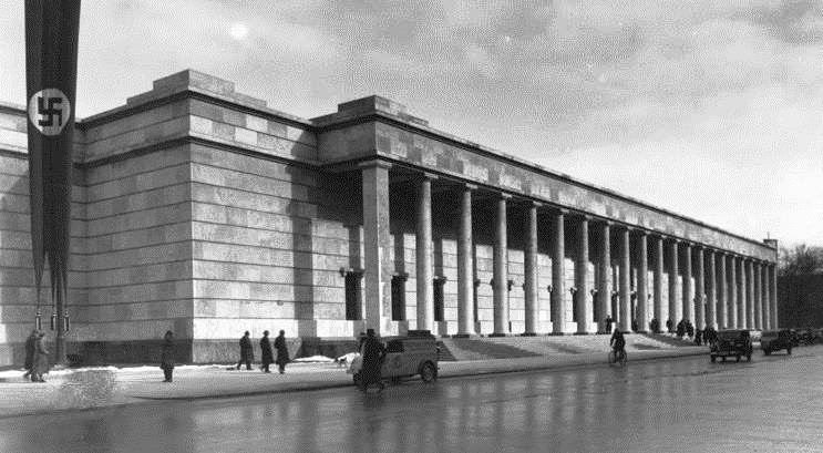 House of German Art as it appeared in 1937, a gift from Adolf Hitler to the city of Munich