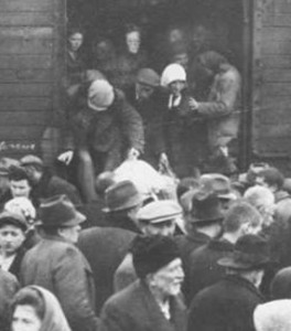 Hungarian Jews unboarding train 1944.