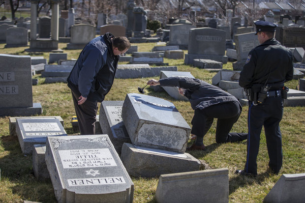 Mount Carmel Jewish Cemetery in Philadelphia on Sunday, Feb. 26, 2017