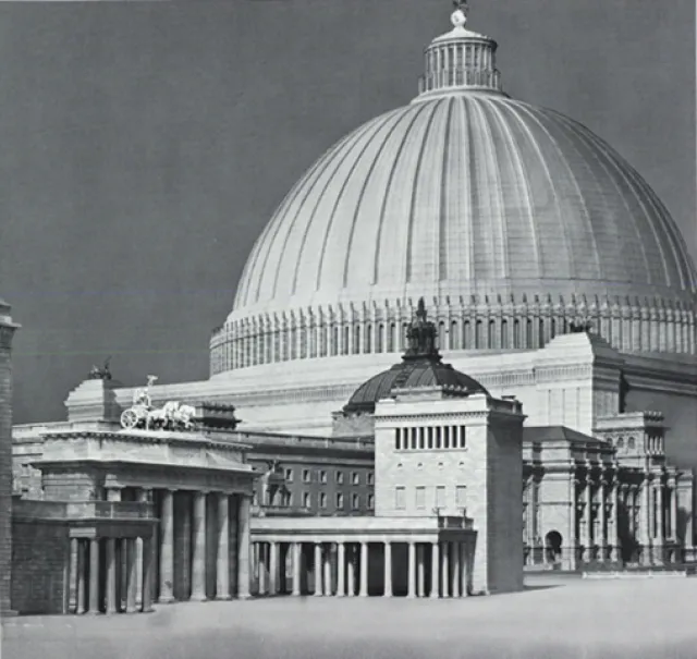 Berlin monument comparison